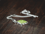 Buying Peridot Jewelry – Your Definitive Guide